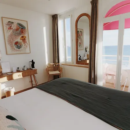 Le Rose The 3*