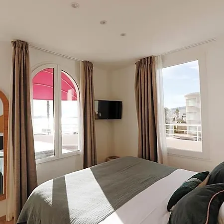 Le Rose Thé Hotel
