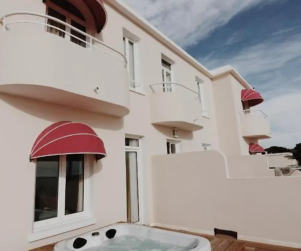 Le Rose The 3* La Ciotat